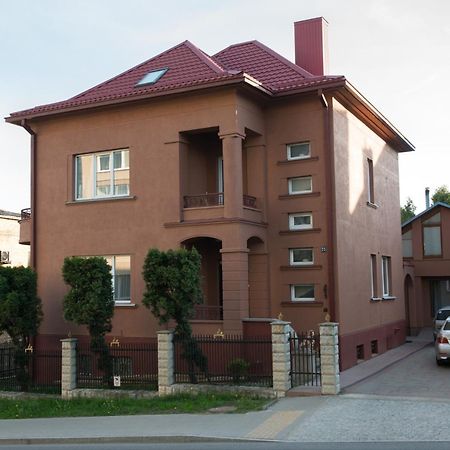 Petro Delux Apartments Kaunas Bagian luar foto
